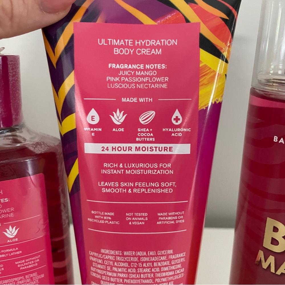 Bath & Body Works Bali Mango Body Wash Set - Red and Purple - Picture 4 of 5